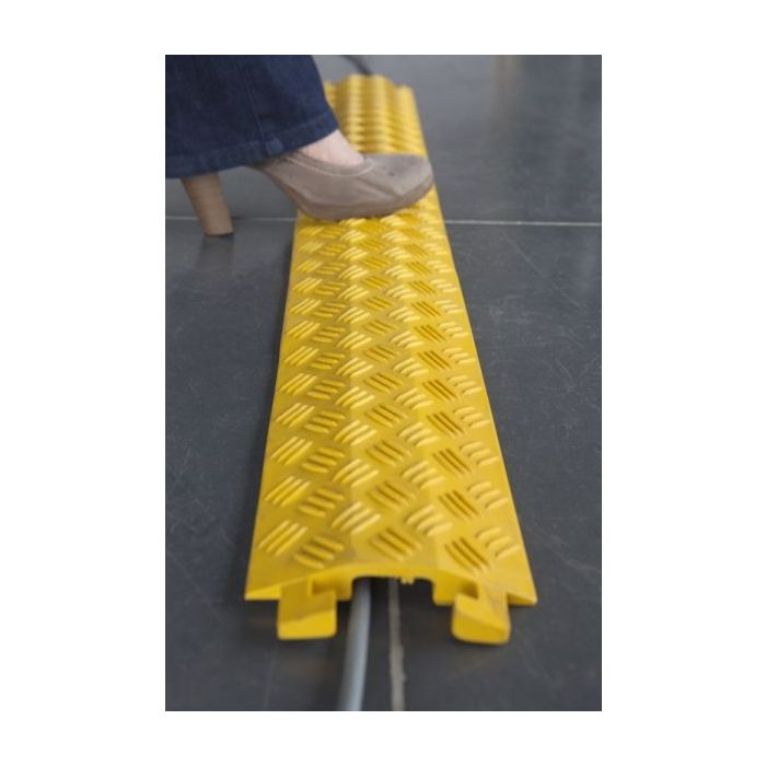 Kabeldrempel in soepel rubber 100 x 27