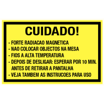 Tekstbord Cuidado! Forte radiacao magnetica