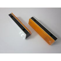 Tweezijdige reflector