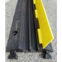 Kabeldrempel rubber met plastic klep 98 x 24 x 4,6 cm