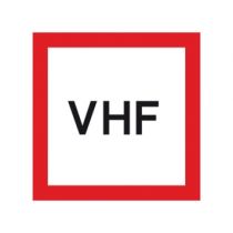 Scheepvaartbord B.11a / Verplichting gebruik te maken van de marifoon overeenkomstig de daartoe bij algemene regeling vastgestelde voorschriften, dan wel zich te melden op het aangegeven marifoonkanaal