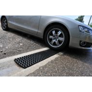 Kunststof opvul strook voor toepassing in molgoot, afmeting 300 x 25 x 2,2 cm